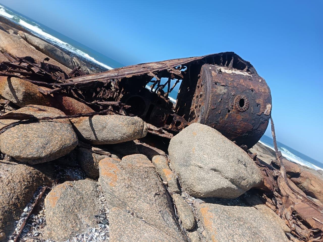 West Coast: Salt & Sand 4×4 Lodge Tour gallery photo 2
