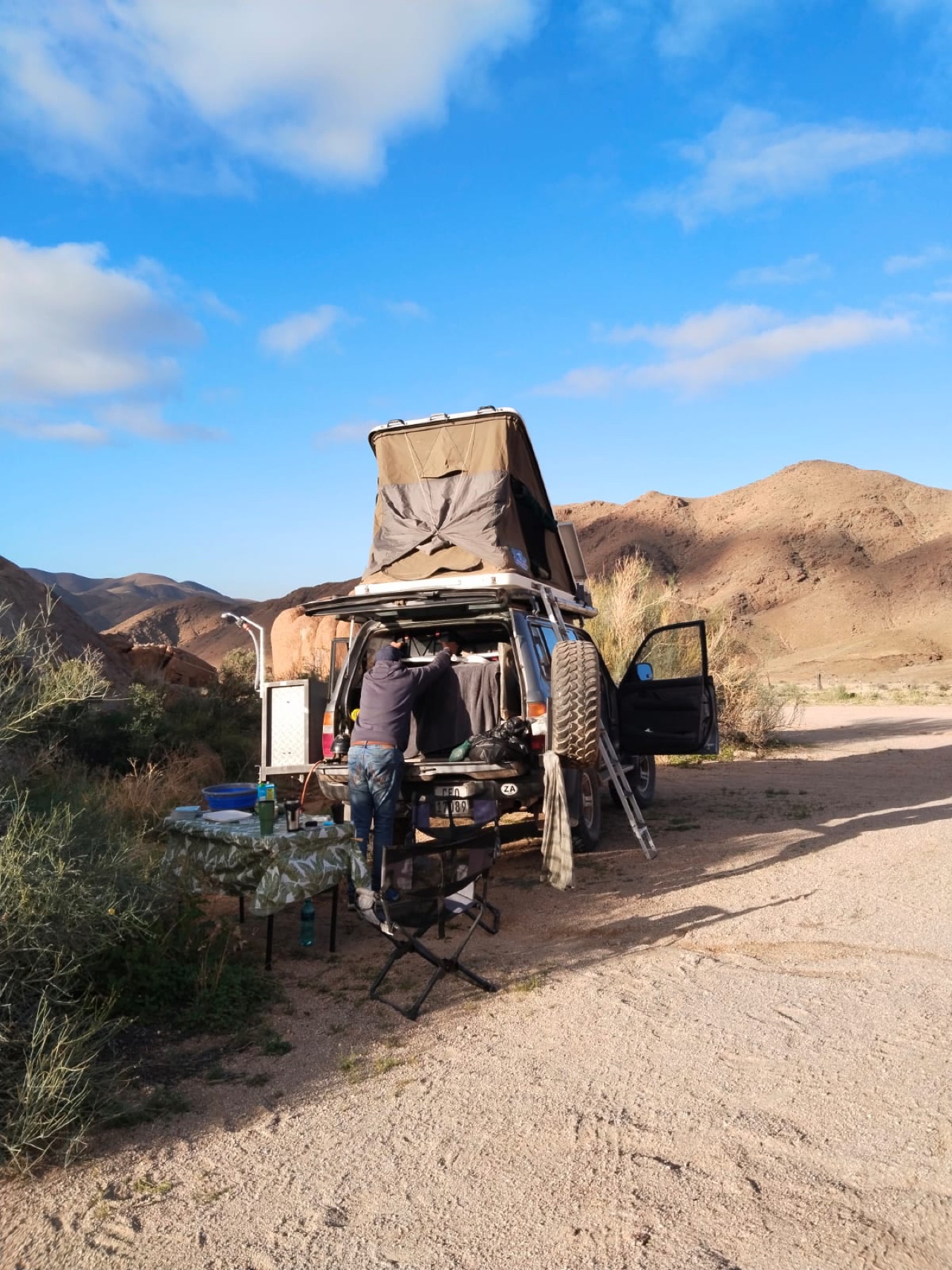 4x4 vehicles on a remote Namaqua route